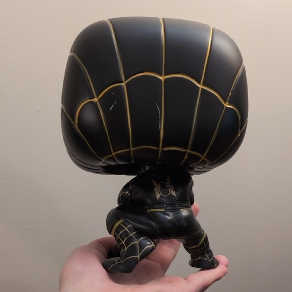 Black and Gold Spider-Man Collectible Figure - Picture 2 of 5